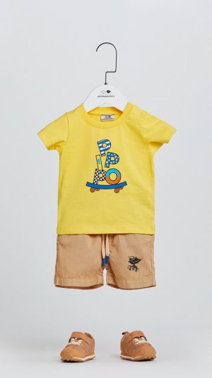 Baby Boys' T-Shirt with a Colorful Front Graphic Print